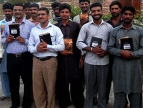 Pakistan: Dystrybucja Biblii zakończona powodzeniem