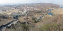 Graniczna rzeka Yalu między Chinami a Koreą Płn