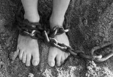 Więzy, przemoc, niewola